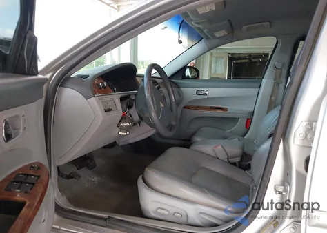 2005 Buick Lacrosse Cxl из США, поврежденный, VIN 2G4WD562X51333494